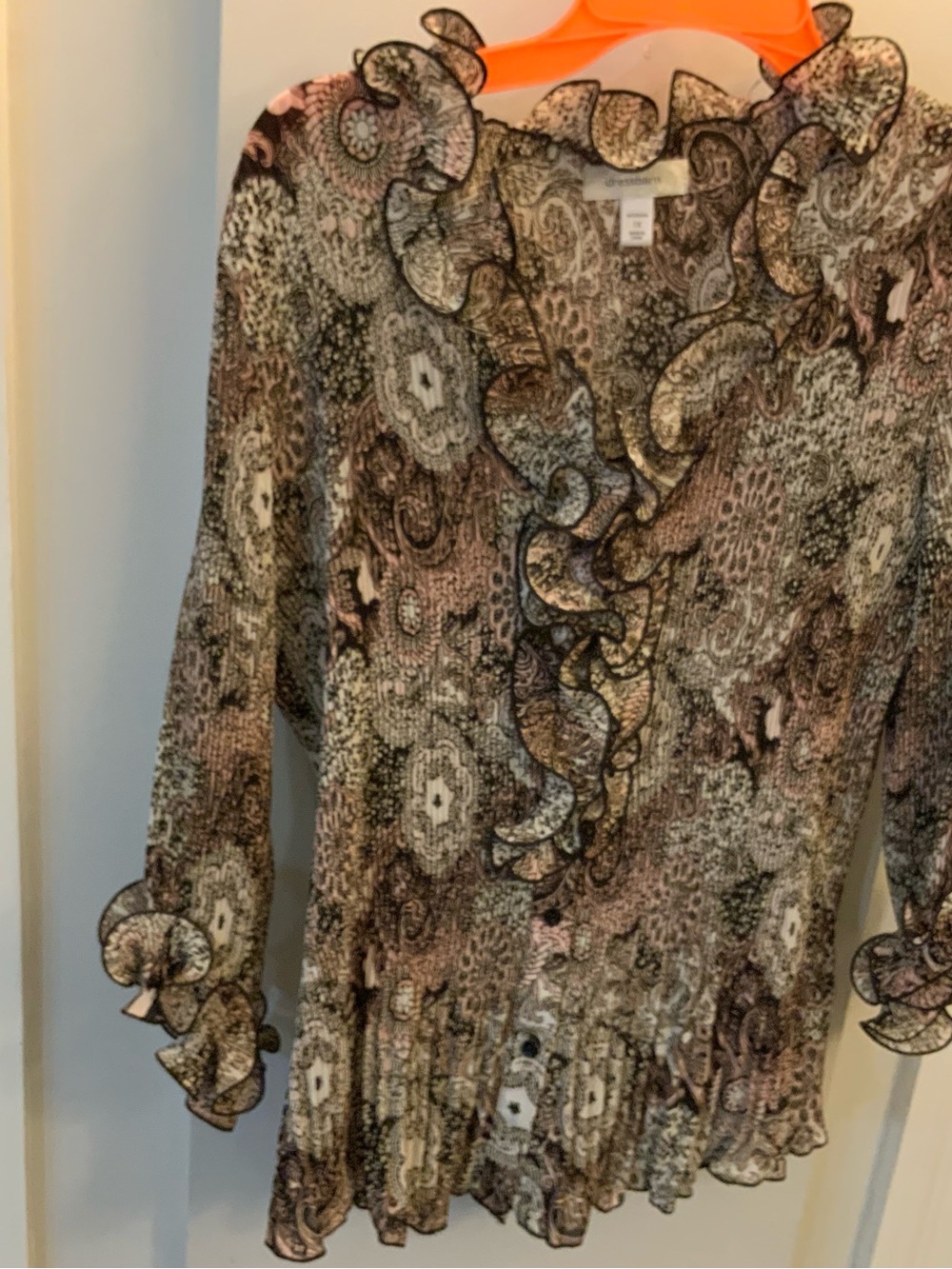 Dress barn Ruffled Paisley Button-Front Blouse in  Brown nwot size 1X.  SKU 3071